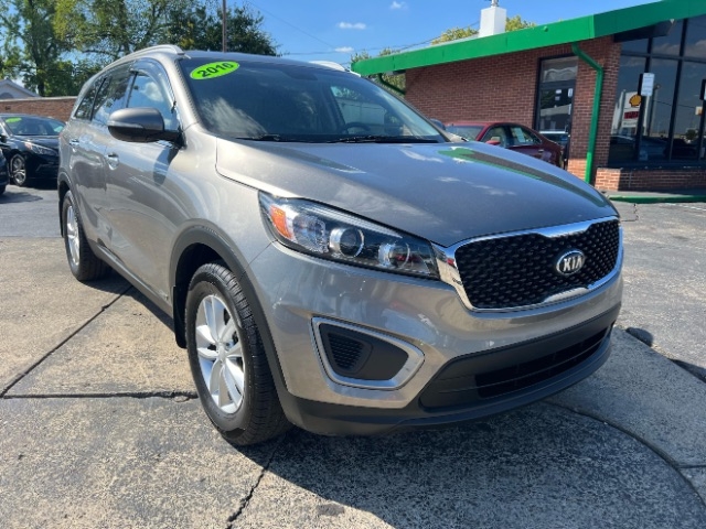 2016 Kia Sorento LX photo 2