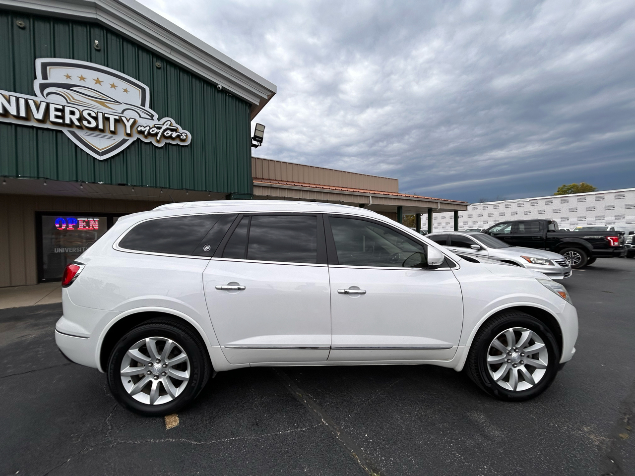 Buick Enclave Premium FWD 2016