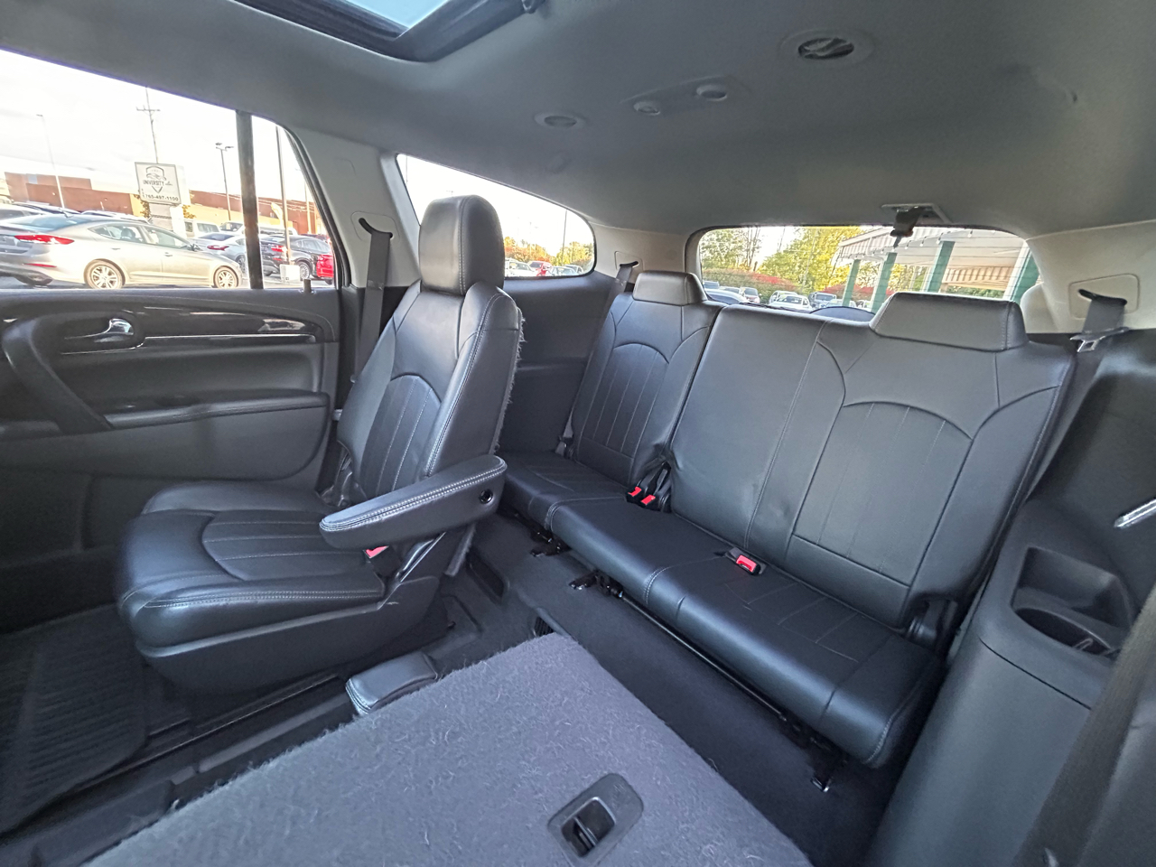 2017 Buick Enclave Premium photo 15