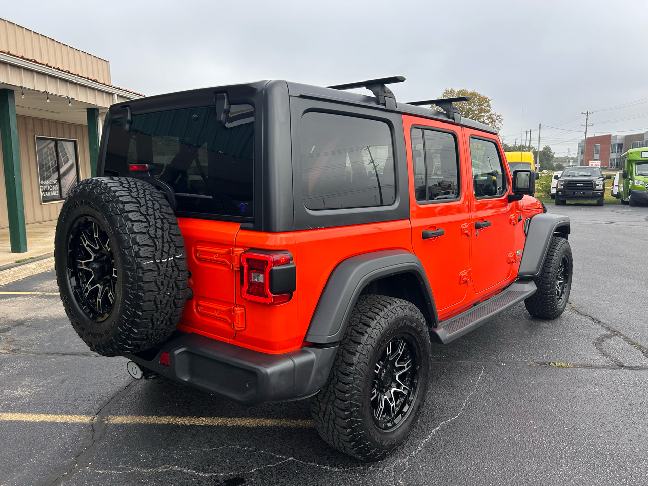 2018 Jeep Wrangler Unlimited Sport photo 3