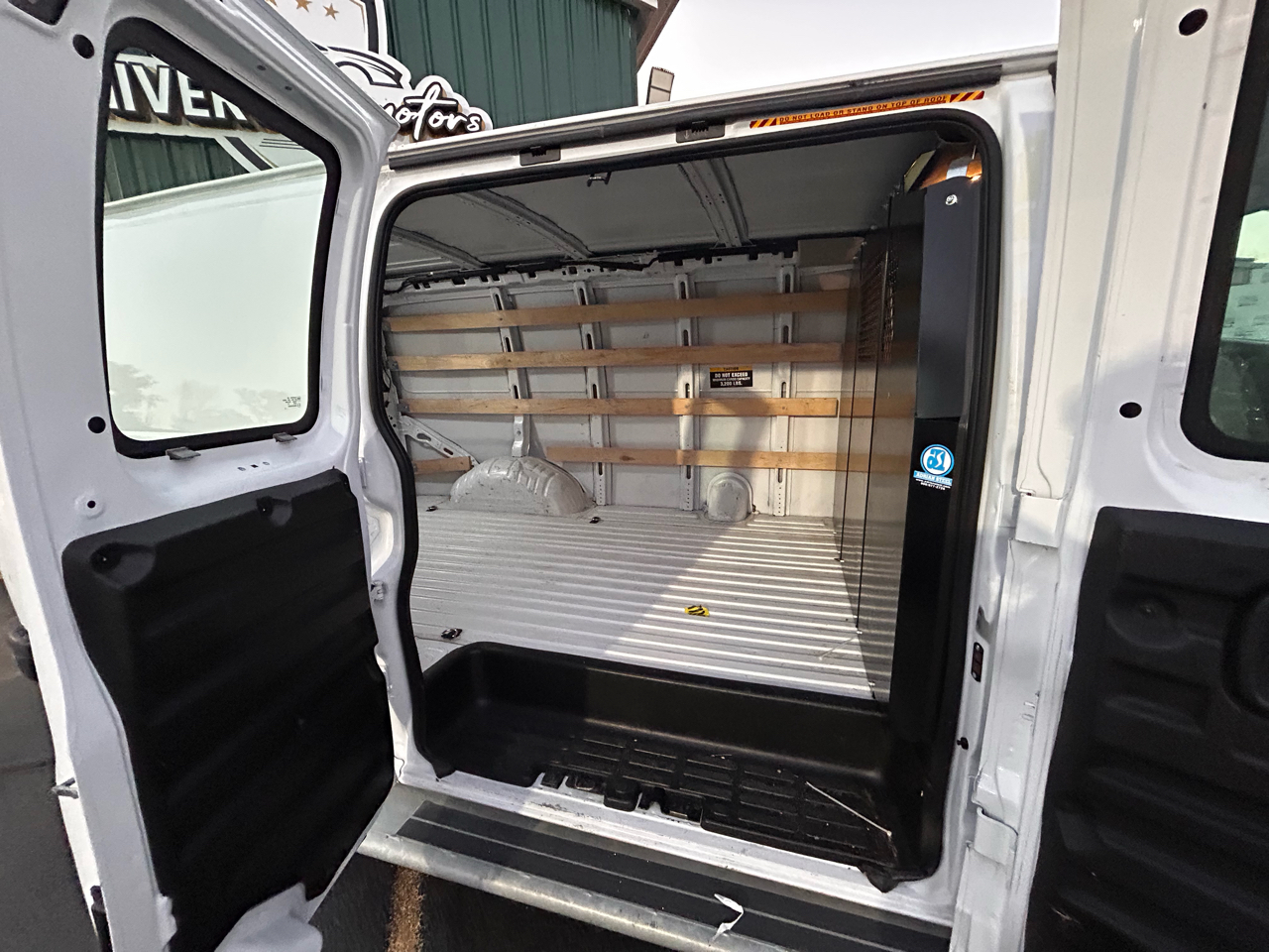 GMC Savana G2500 Cargo 2022