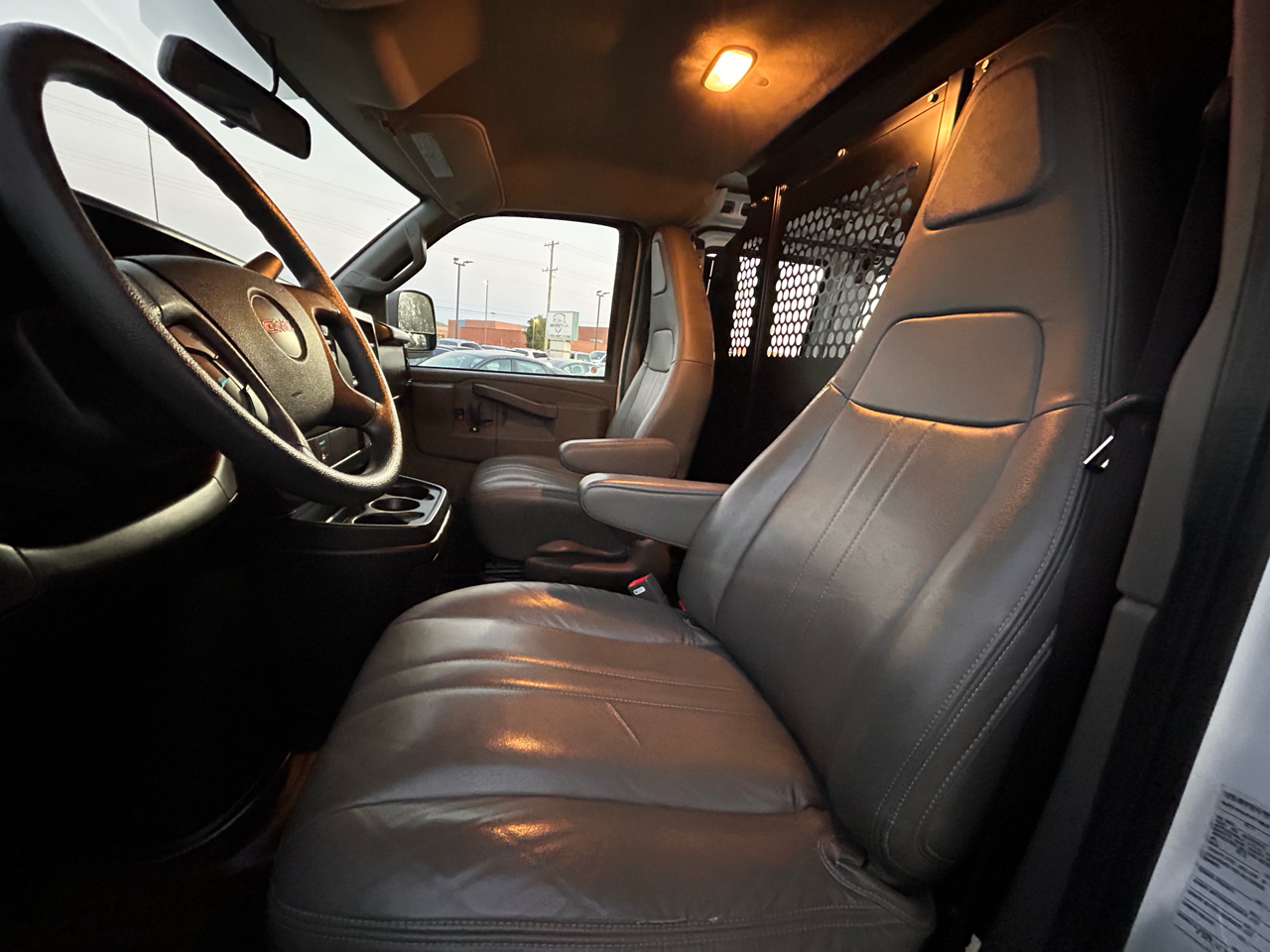 GMC Savana G2500 Cargo 2022