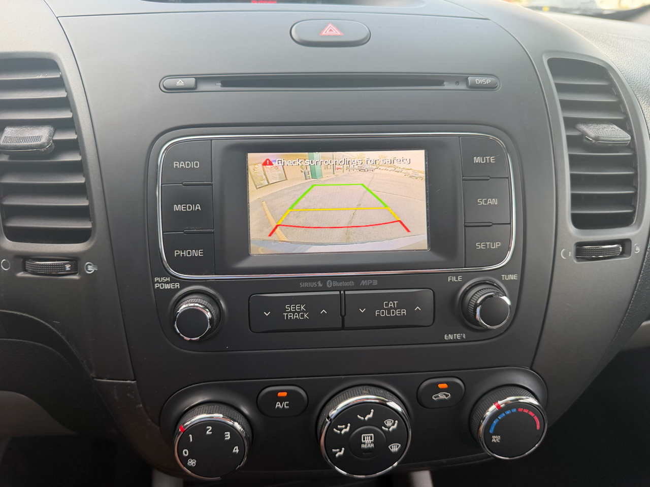 Kia Forte LX w/Popular Package 2016