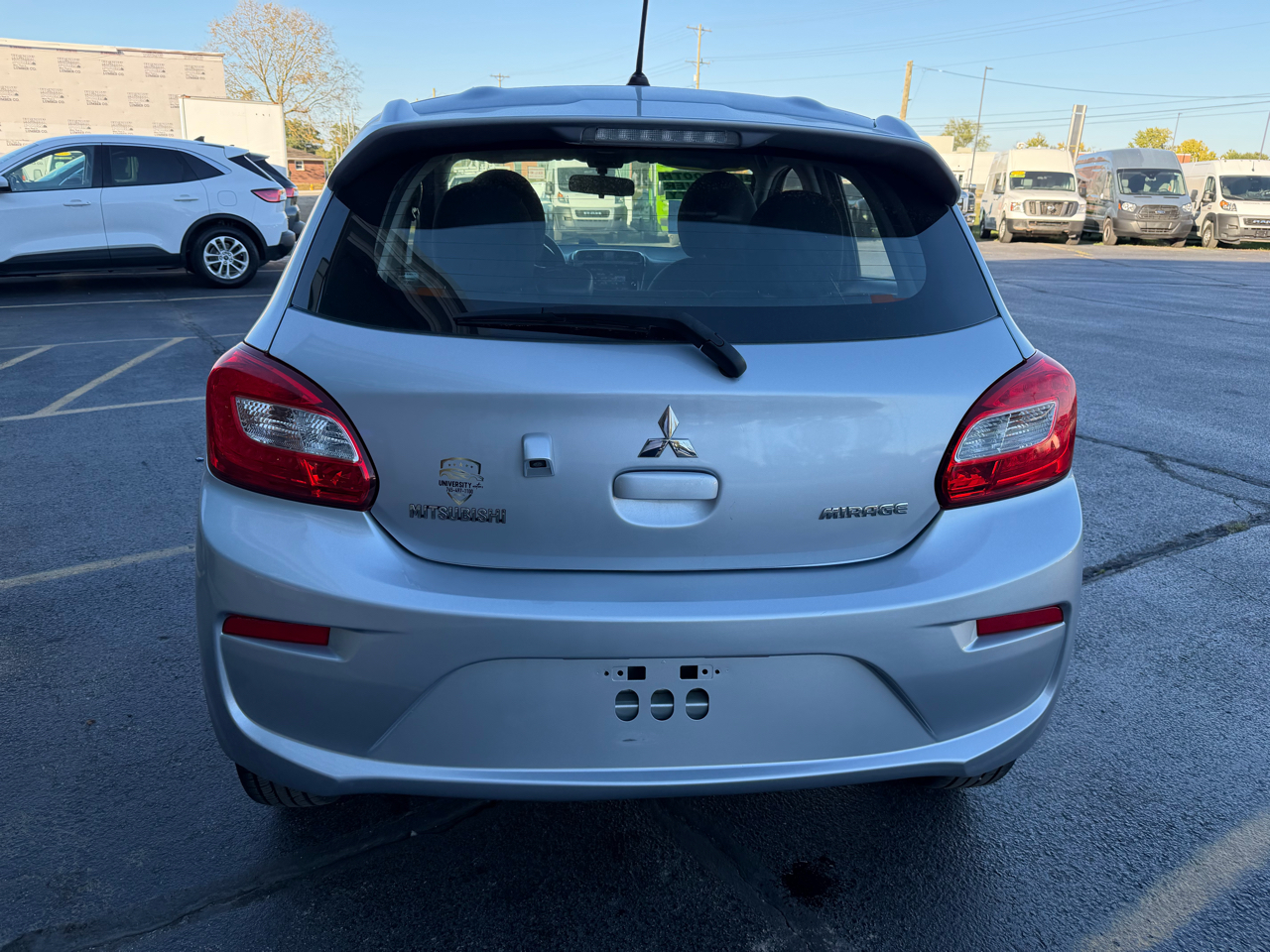 2019 Mitsubishi Mirage ES photo 4