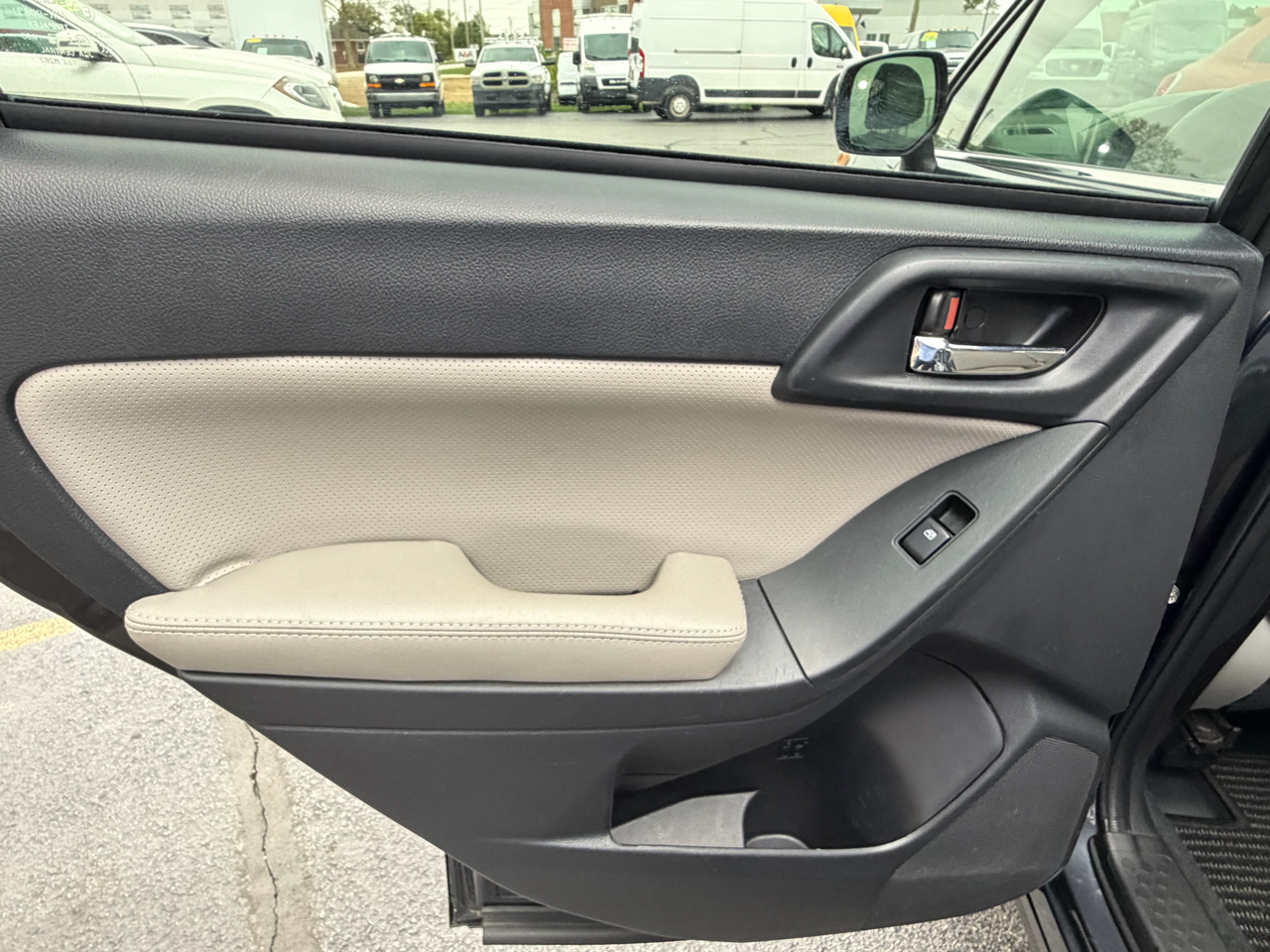 Subaru Forester 2.5i Limited 2016