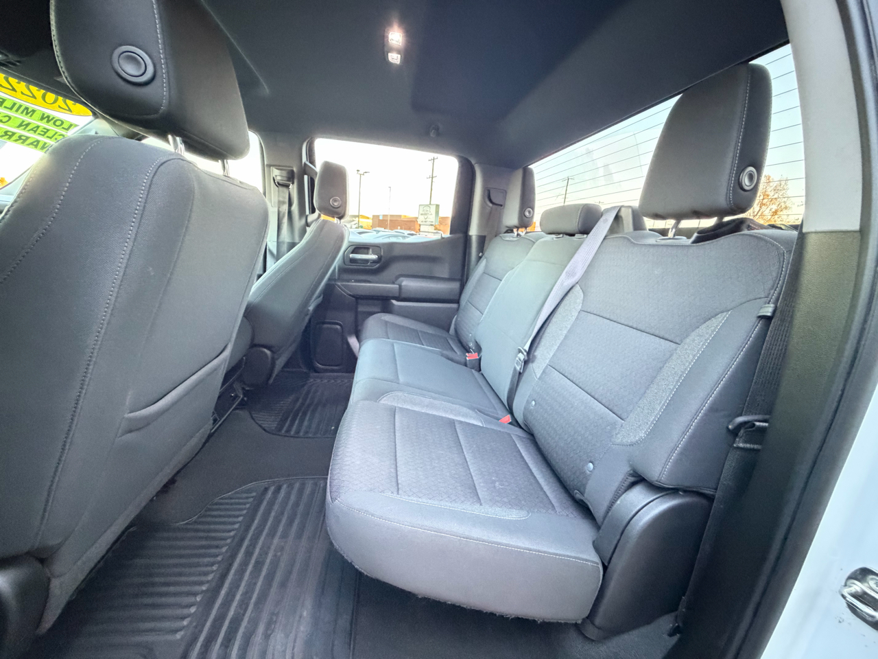 Chevrolet Silverado 1500 Custom Crew Cab 4WD 2022 Chevrolet Silverado 1500 Custom Crew Cab 4WD 2022