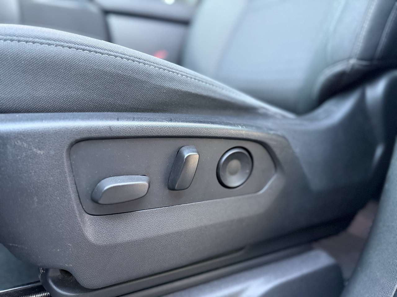 Chevrolet Silverado 1500 Custom Crew Cab 4WD 2022 Chevrolet Silverado 1500 Custom Crew Cab 4WD 2022