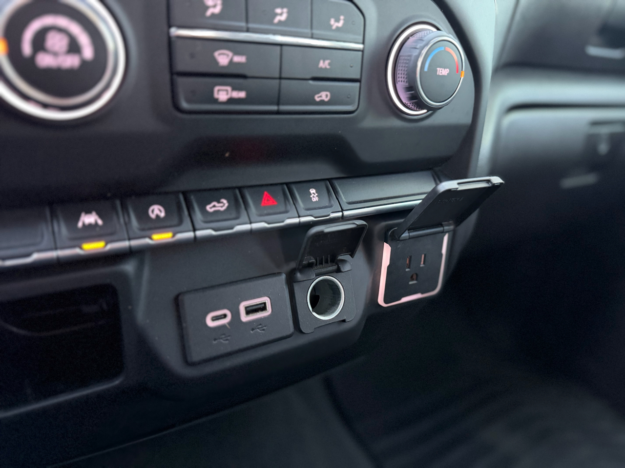 Chevrolet Silverado 1500 Custom Crew Cab 4WD 2022 Chevrolet Silverado 1500 Custom Crew Cab 4WD 2022