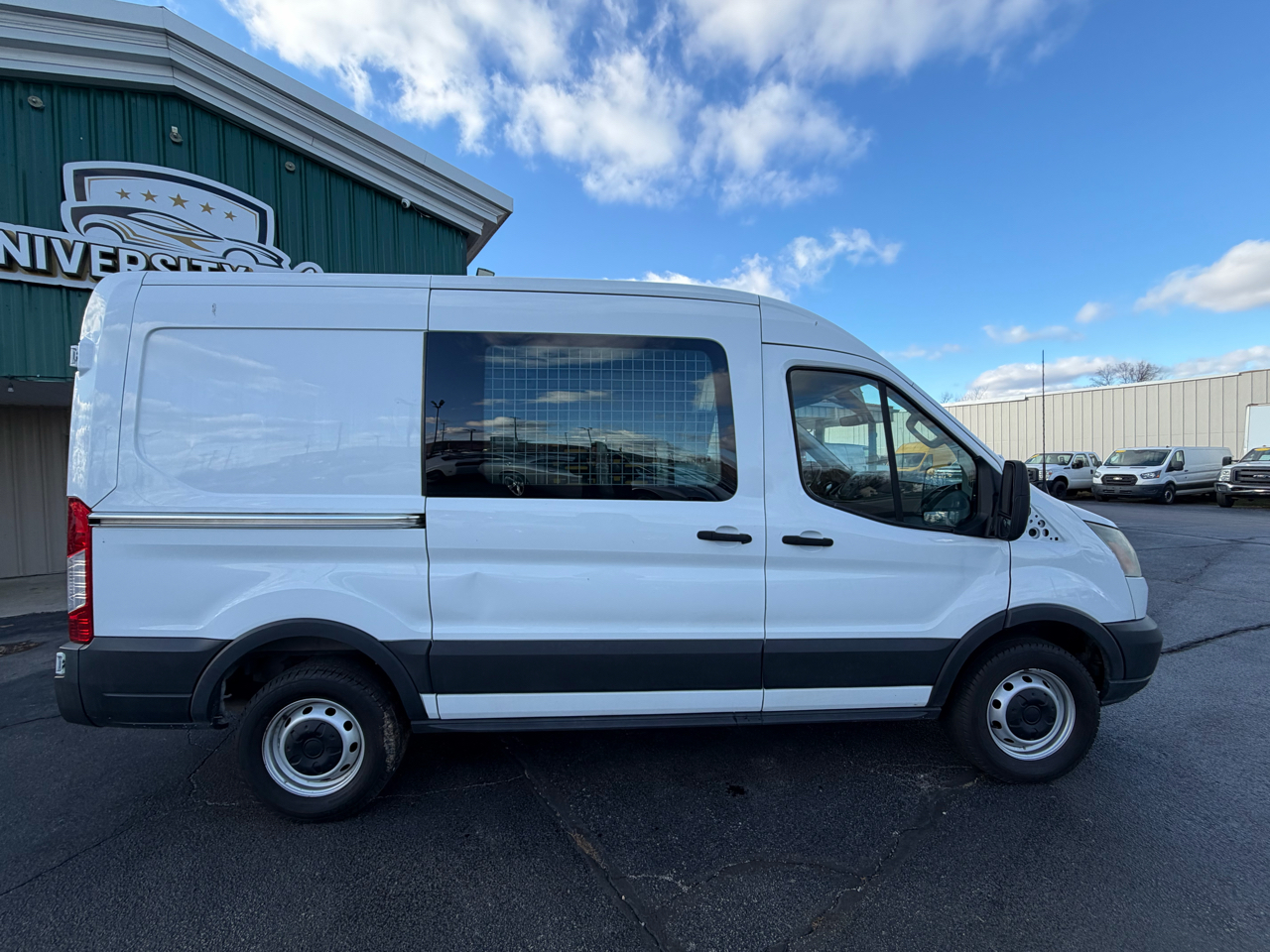 2019 Ford Transit Van photo 2