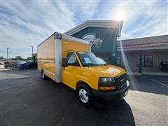 2018 GMC Savana Cutaway 