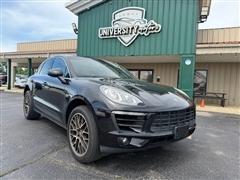 2016 Porsche Macan 