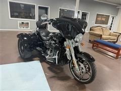 2022 Harley-Davidson FLRT Freewheeler 