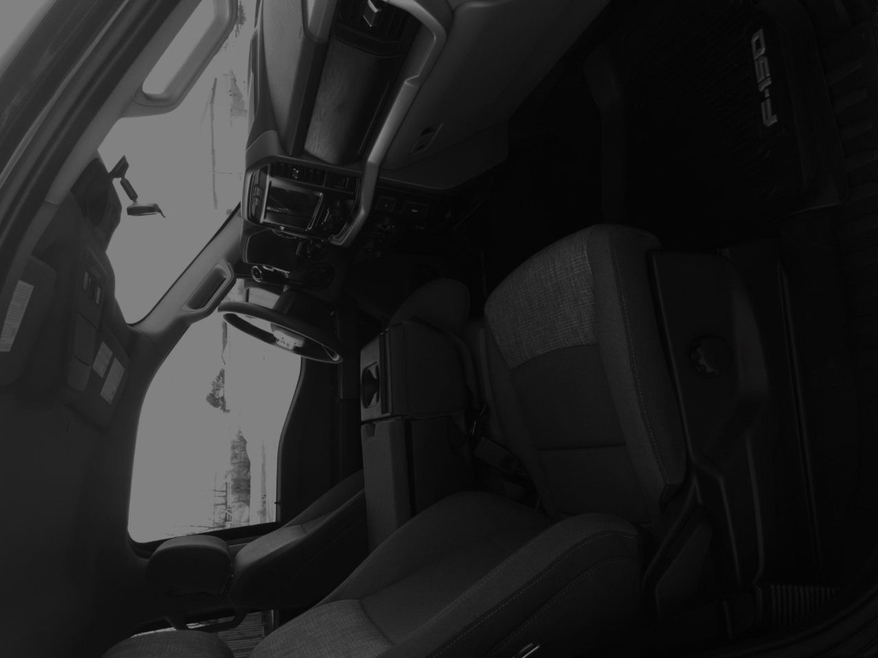 Ford F-150 XLT 4WD SuperCrew 5.5' Box 2023