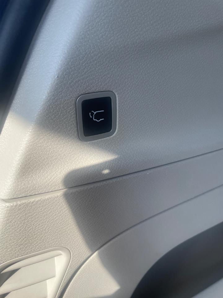 Chrysler Pacifica Touring L FWD 2024