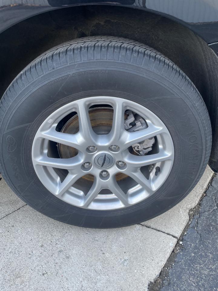 Chrysler Pacifica Touring L FWD 2024