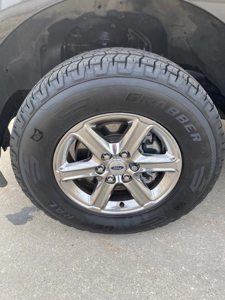 Ford F-150 XLT 4WD SuperCrew 6.5' Box 2024