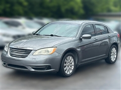 2013 Chrysler 200 