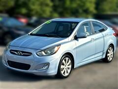 2013 Hyundai Accent  2013 Hyundai Accent