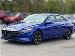 2022 Hyundai Elantra  2022 Hyundai Elantra