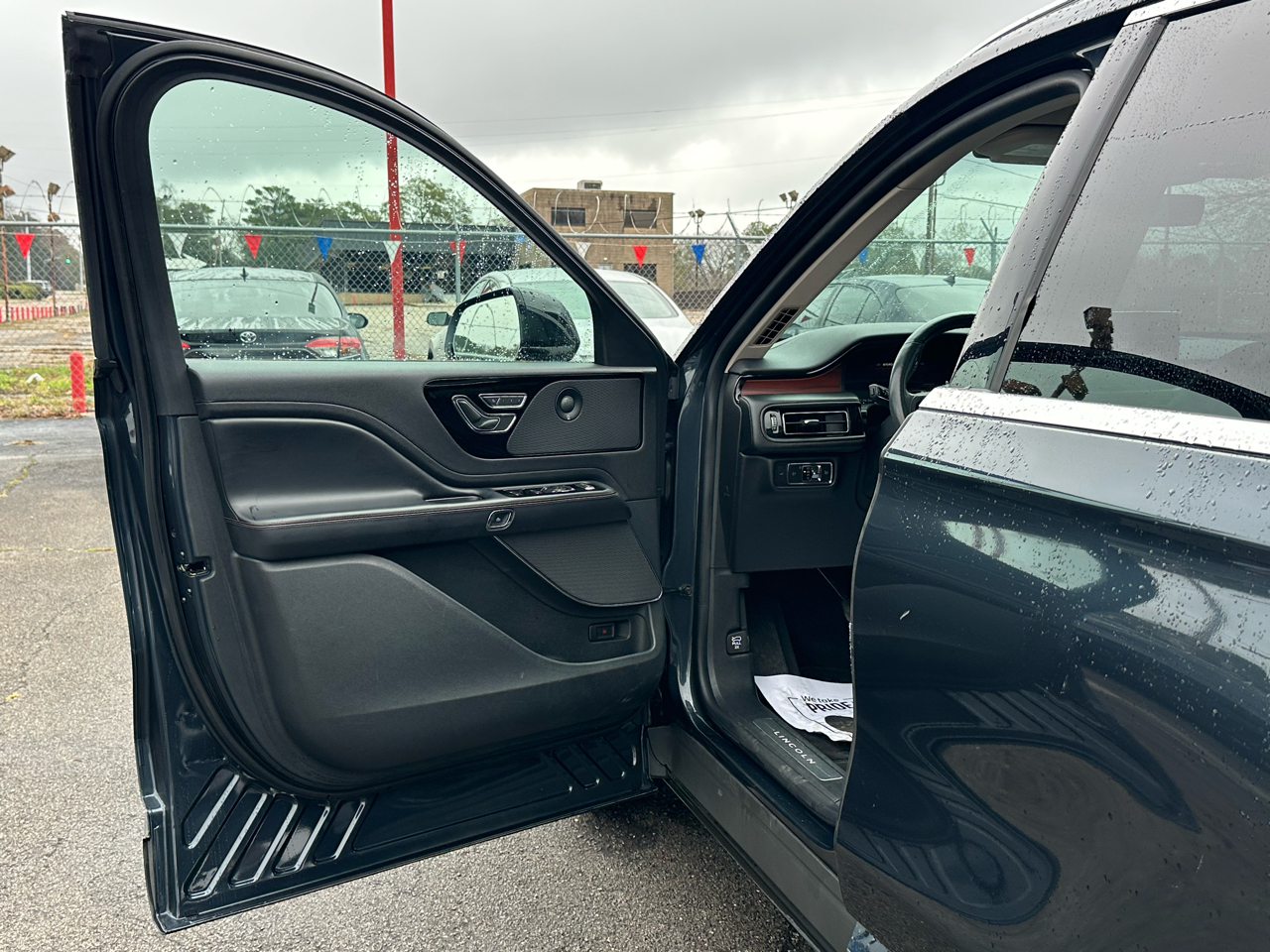 Lincoln Aviator Reserve AWD 2022