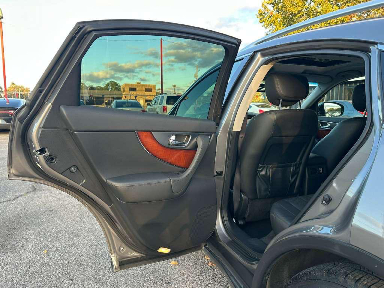 Infiniti FX35 RWD 4dr 2009