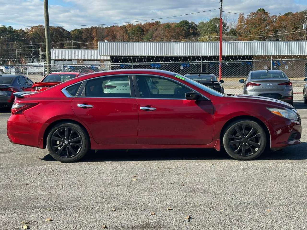 Nissan Altima 2.5 SR Sedan 2017