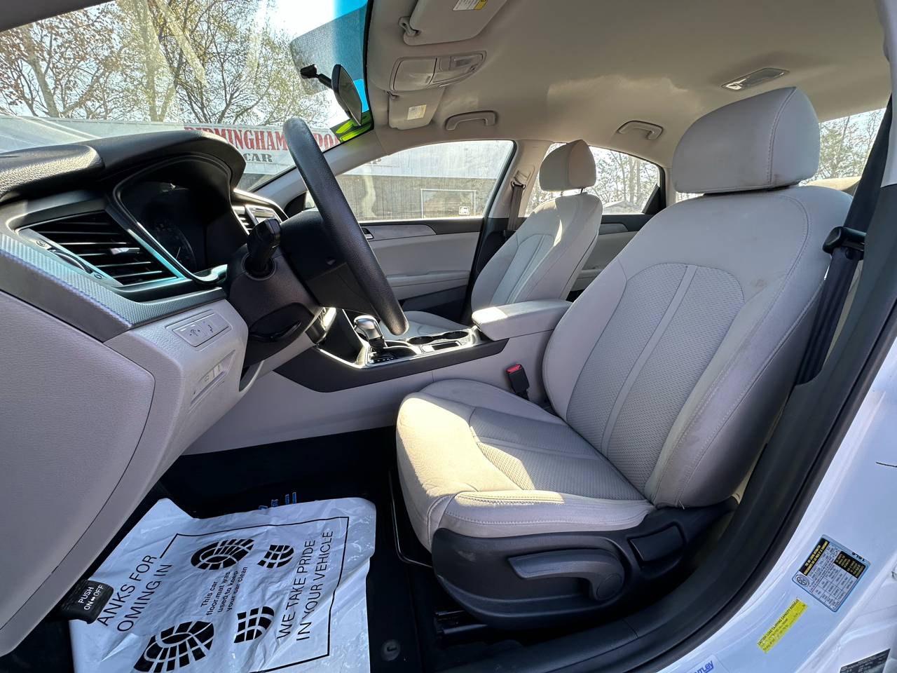 Hyundai Sonata SE 2.4L 2019