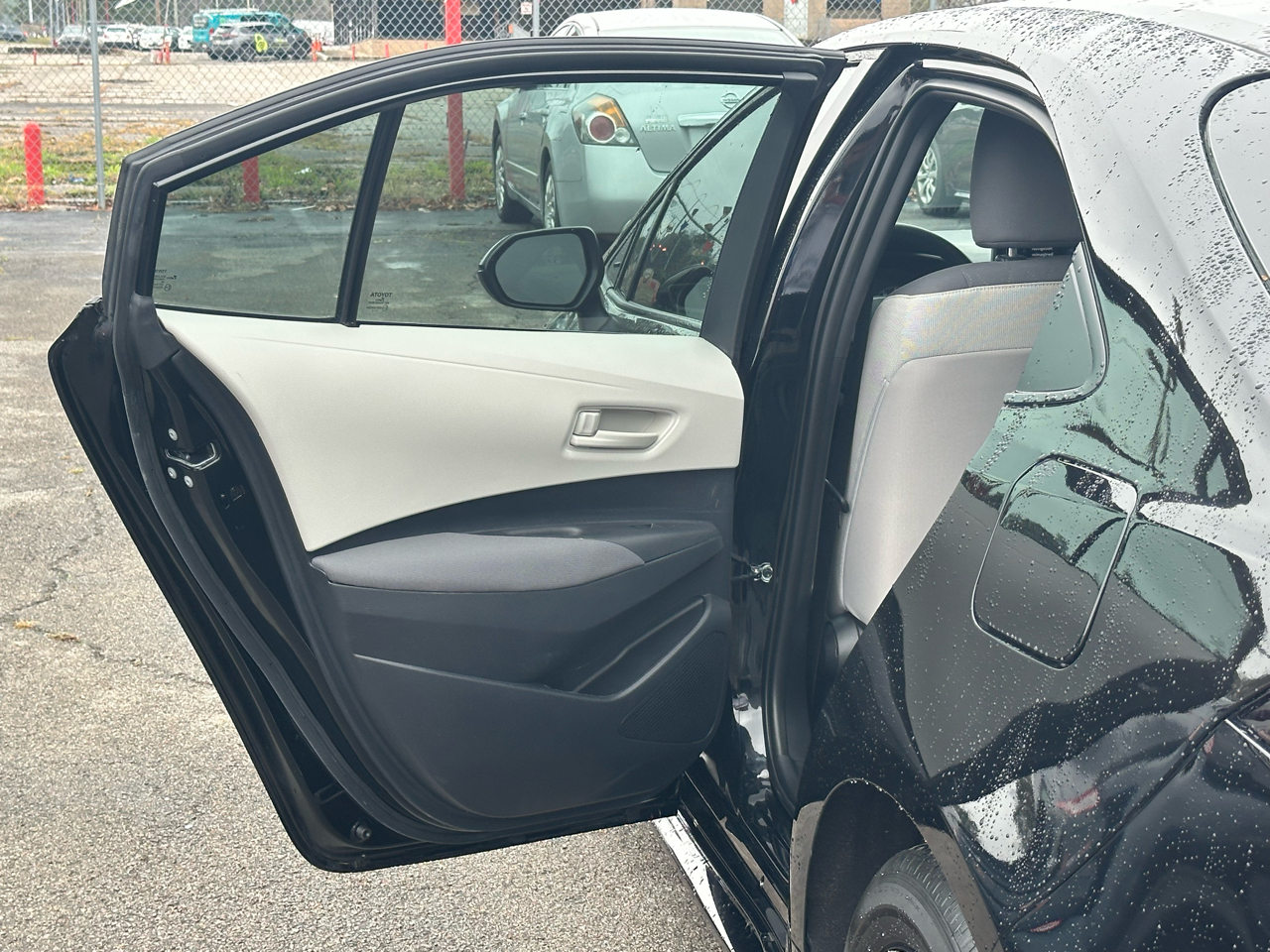 Toyota Corolla LE CVT (Natl) 2024