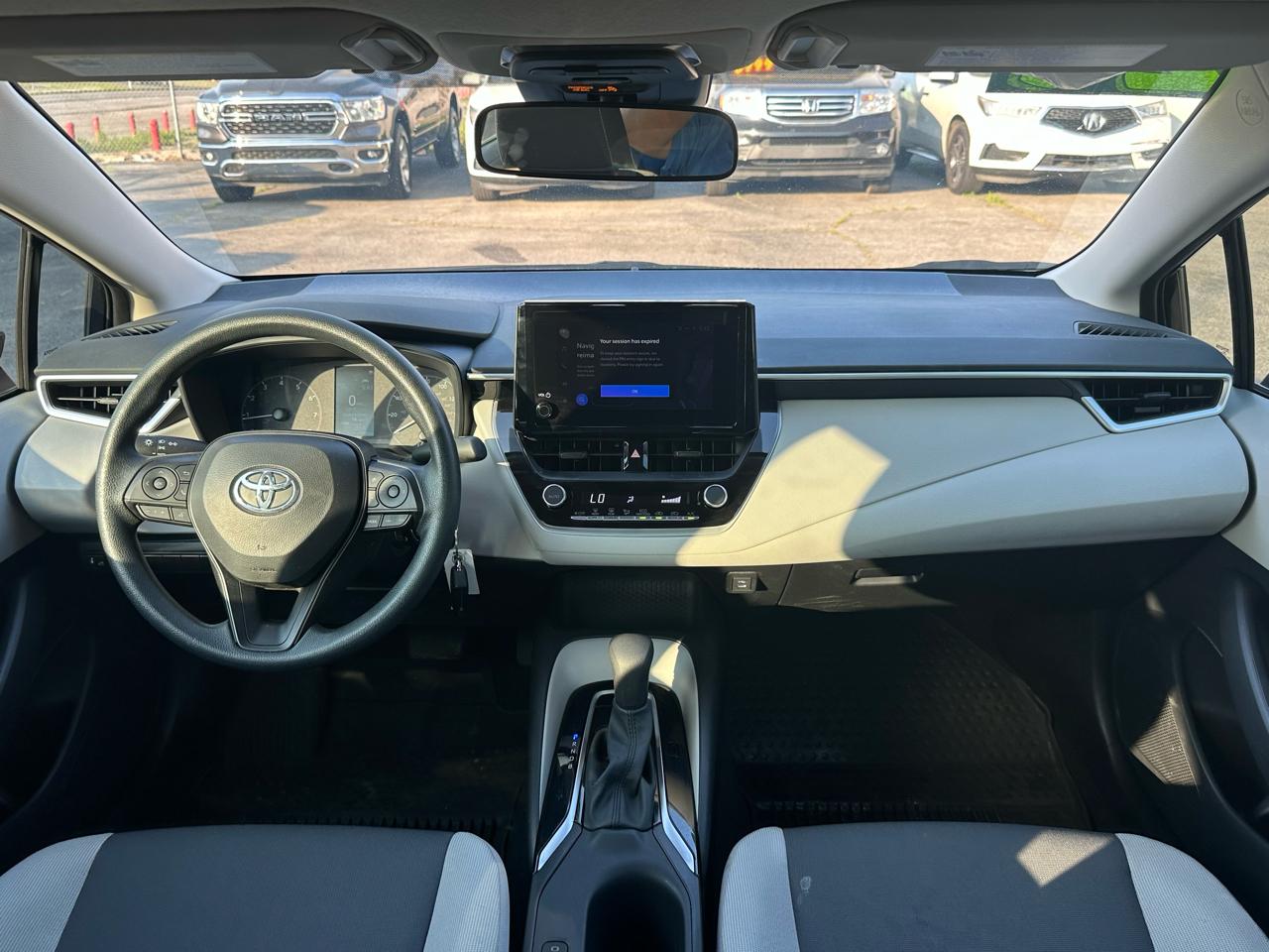 Toyota Corolla LE CVT (Natl) 2024