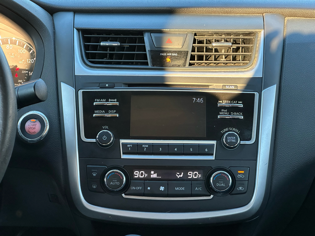 Nissan Altima 2.5 SV Sedan 2017