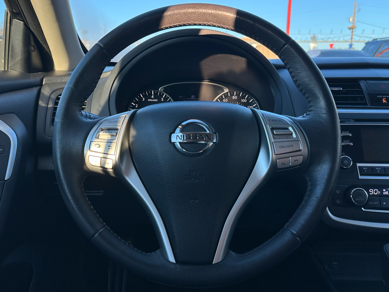 Nissan Altima 2.5 SV Sedan 2017