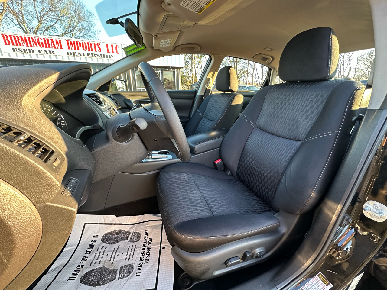 Nissan Altima 2.5 SV Sedan 2017