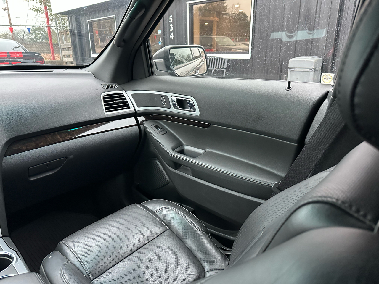 Ford Explorer FWD 4dr Limited 2012