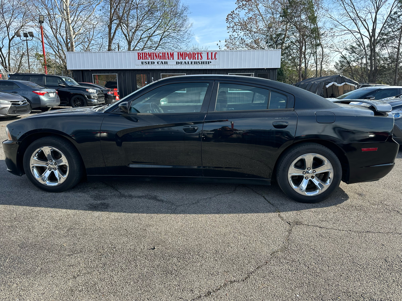 Dodge Charger 4dr Sdn SE RWD 2012