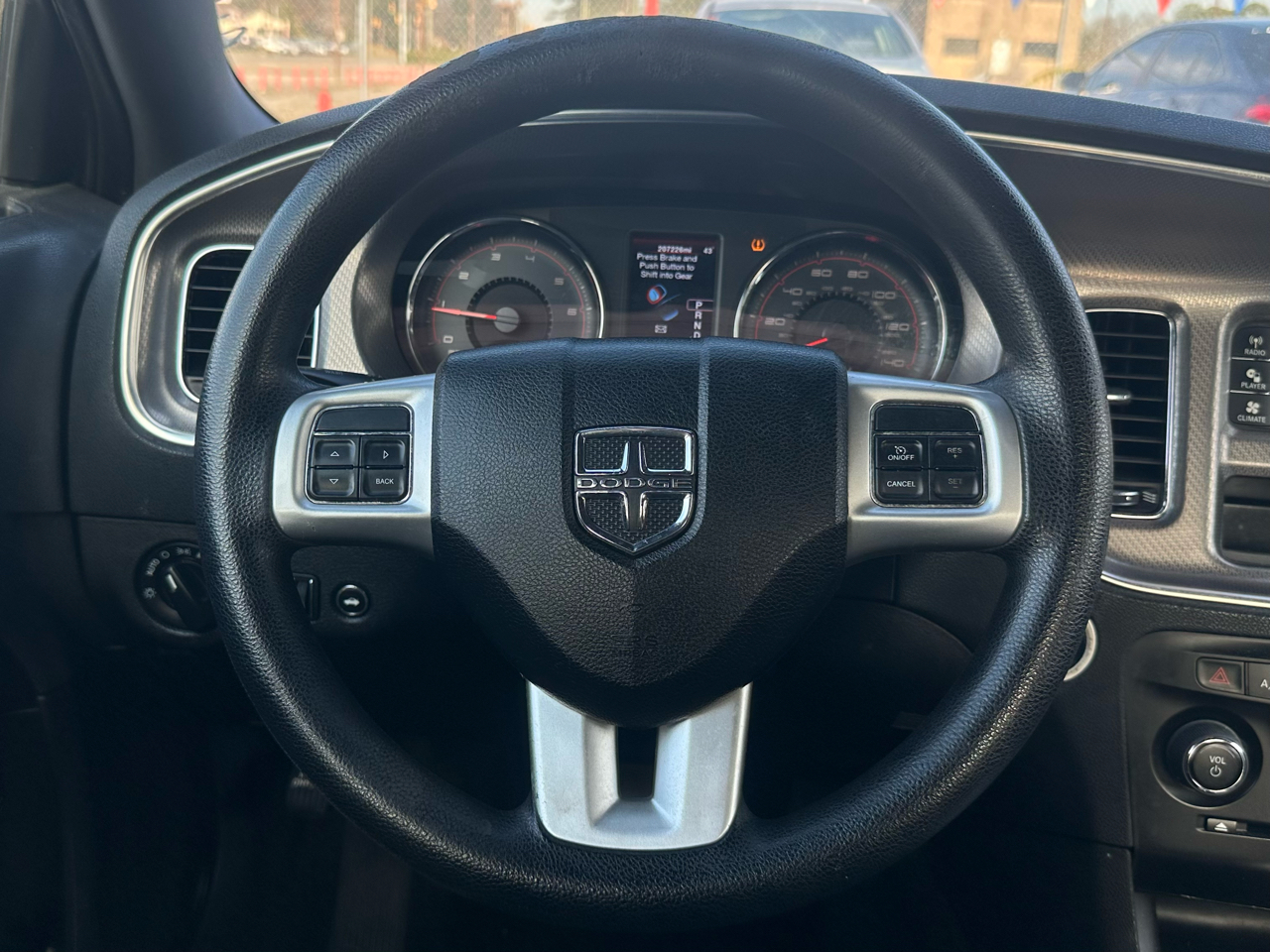 Dodge Charger 4dr Sdn SE RWD 2012