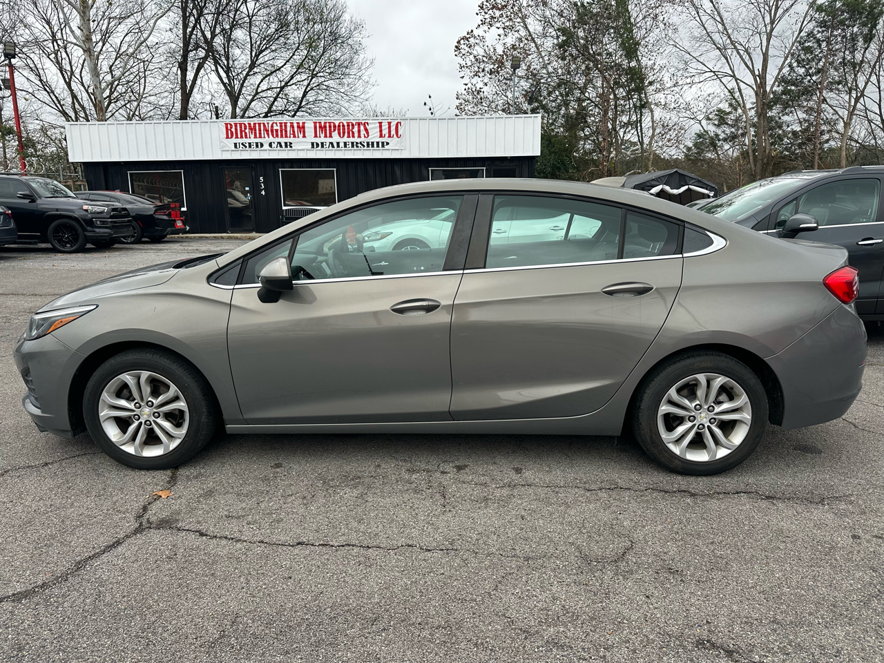 Chevrolet Cruze 4dr Sdn LT 2019