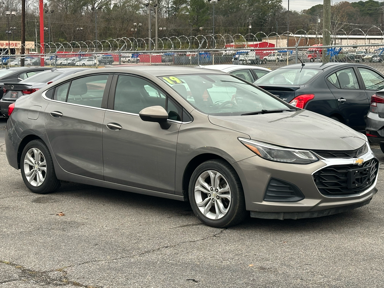 Chevrolet Cruze 4dr Sdn LT 2019