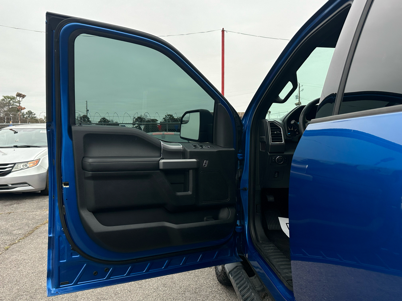 Ford F-150 4WD SuperCrew 145" King Ranch 2016