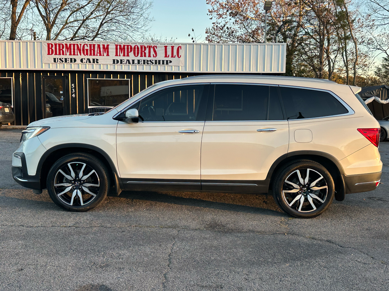 Honda Pilot Touring 8-Passenger 2WD 2019