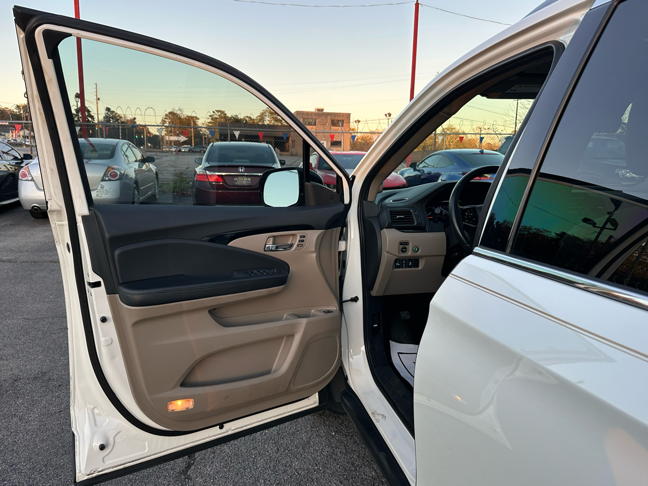 Honda Pilot Touring 8-Passenger 2WD 2019
