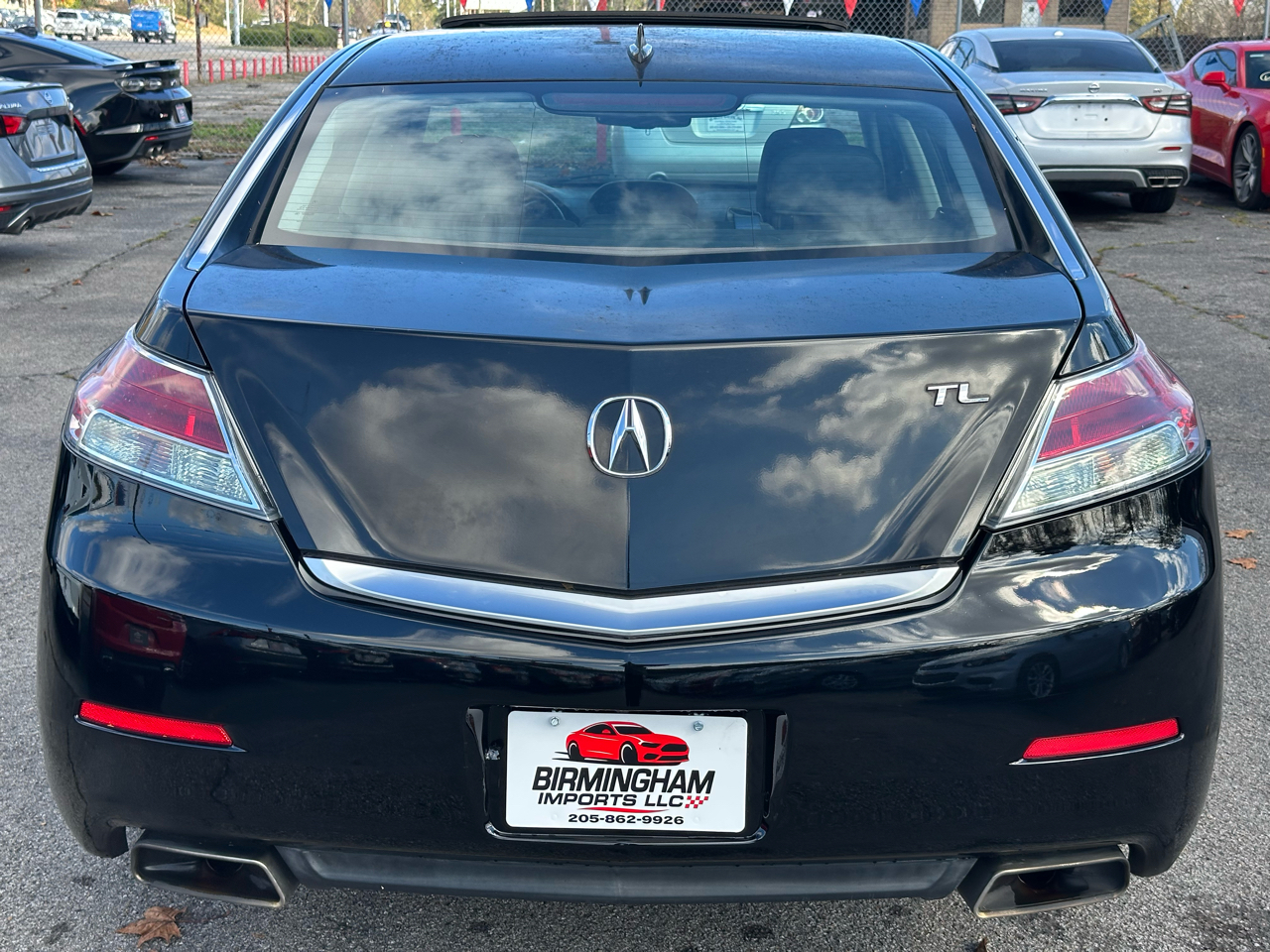 Acura TL 4dr Sdn Auto 2WD 2013
