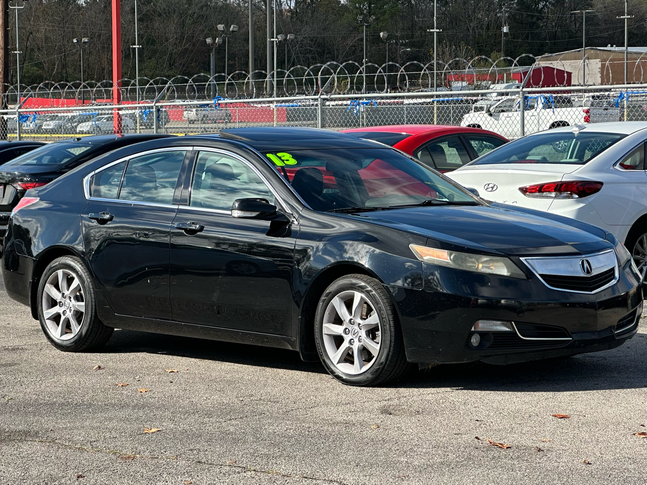 Acura TL 4dr Sdn Auto 2WD 2013