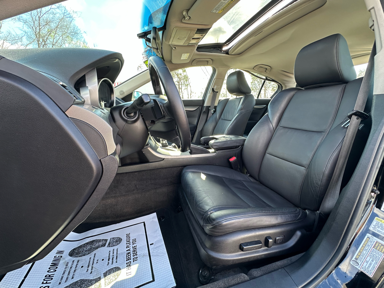 Acura TL 4dr Sdn Auto 2WD 2013