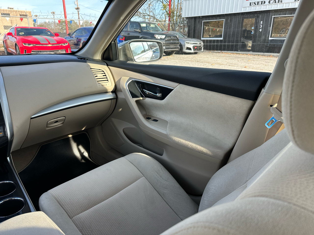 Nissan Altima 4dr Sdn I4 2.5 SV 2013