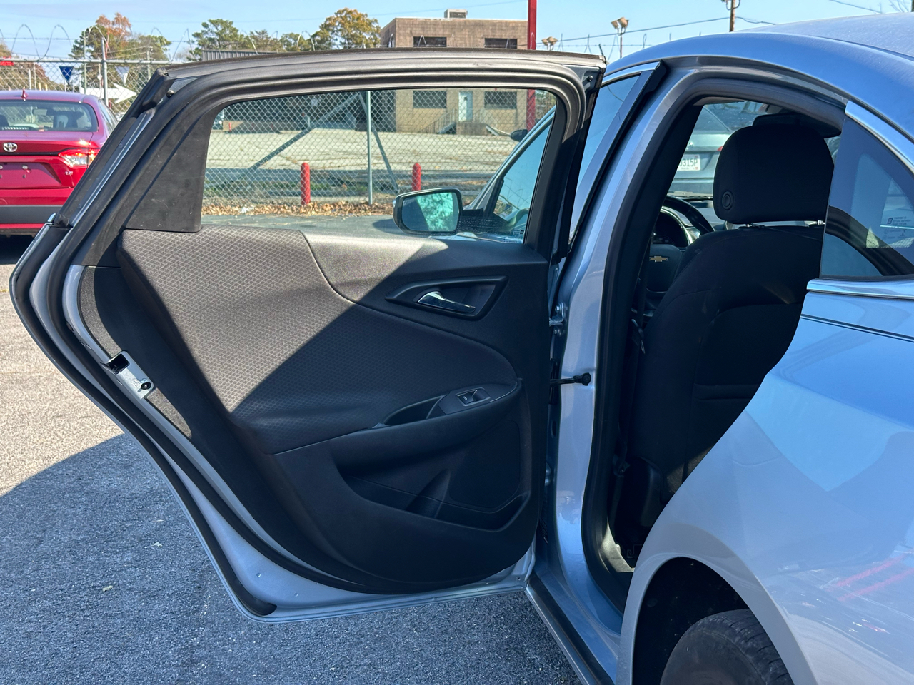 Chevrolet Malibu 4dr Sdn LT w/1LT 2018