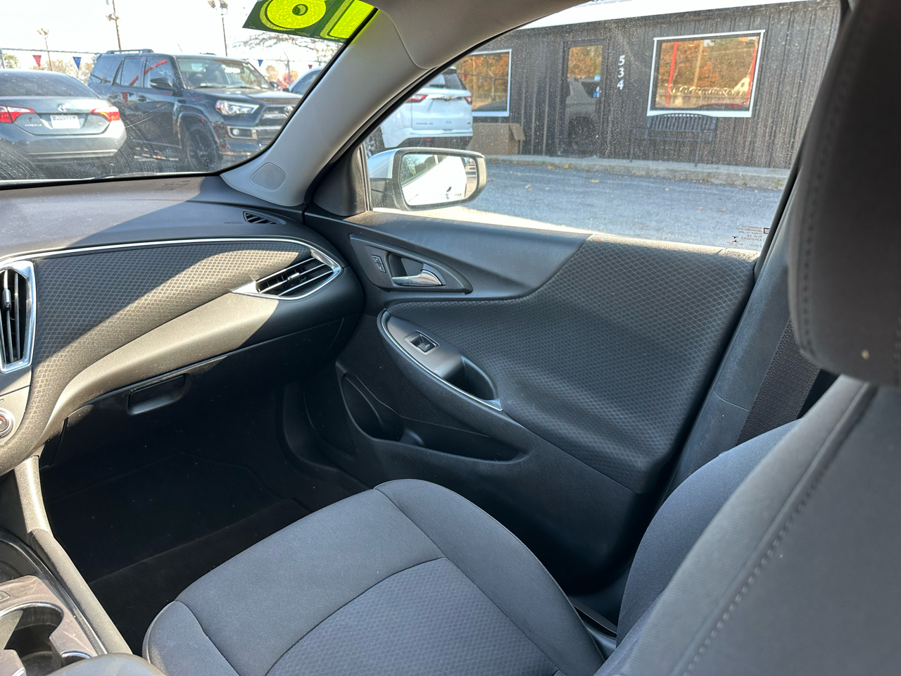 Chevrolet Malibu 4dr Sdn LT w/1LT 2018