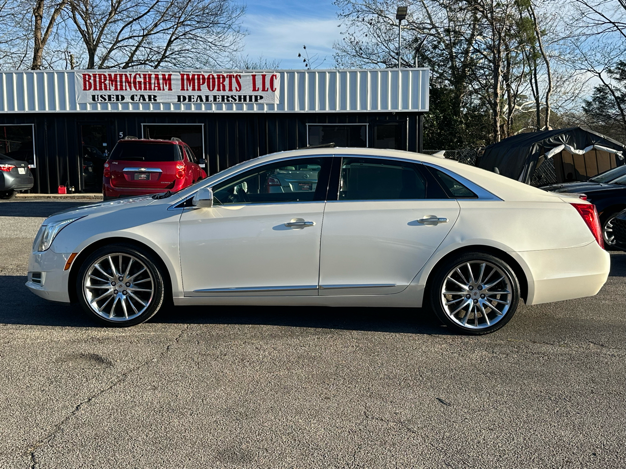 Cadillac XTS 4dr Sdn Platinum FWD 2013