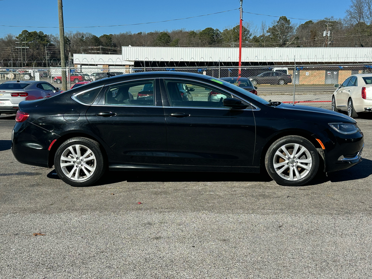 Chrysler 200 4dr Sdn Limited FWD 2016