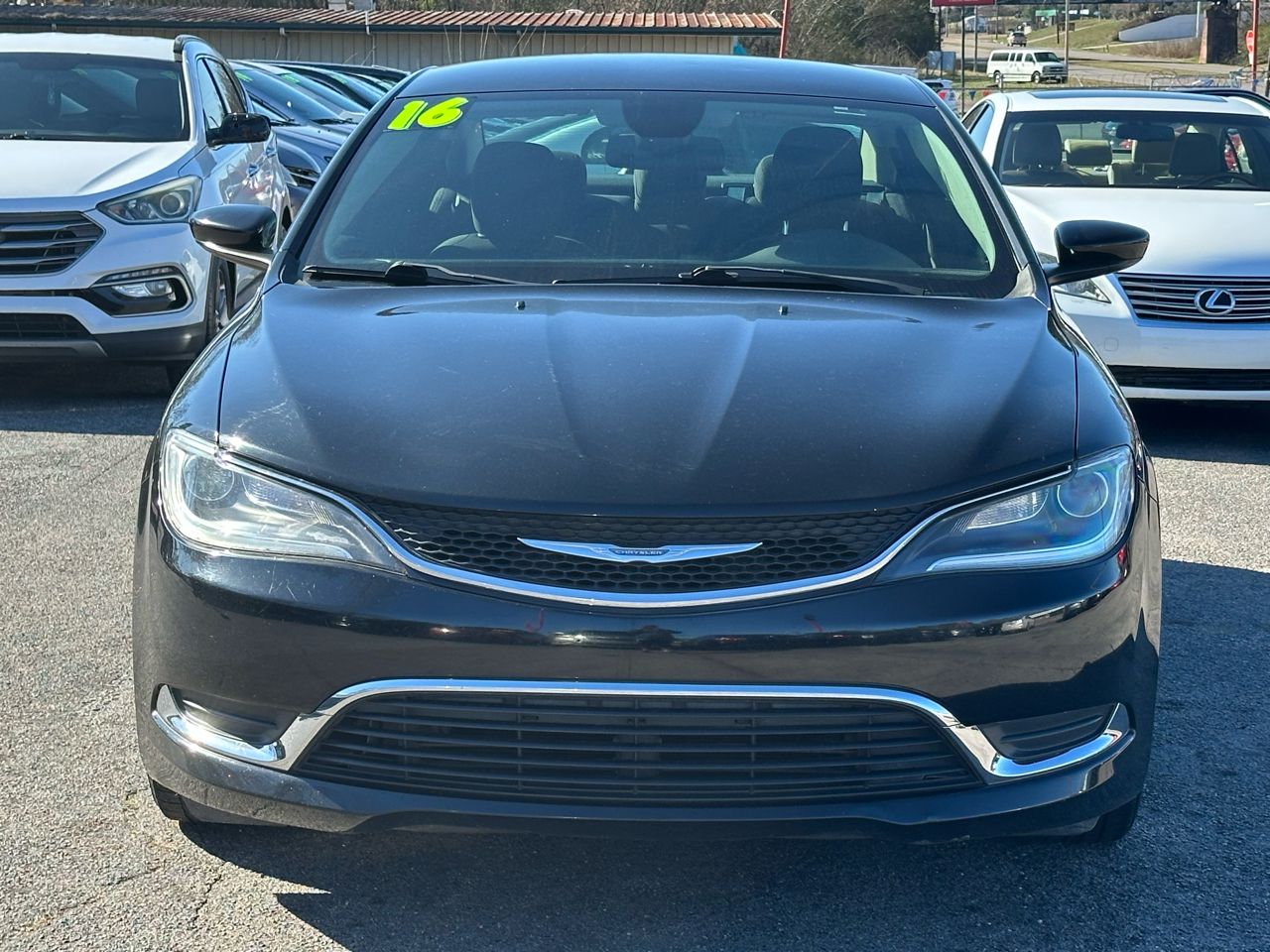 Chrysler 200 4dr Sdn Limited FWD 2016
