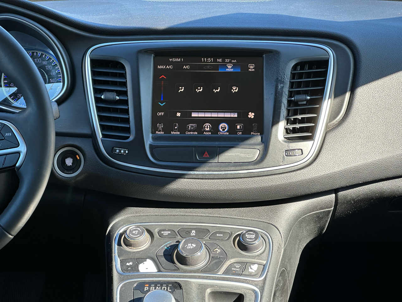 Chrysler 200 4dr Sdn Limited FWD 2016